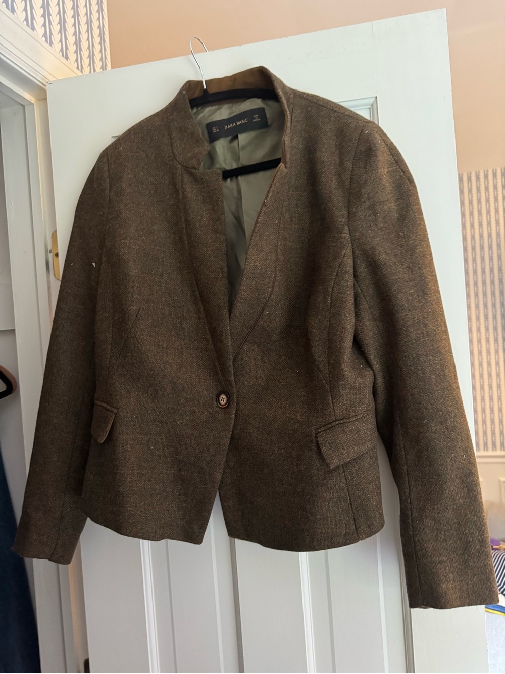 Zara Brown Collarless Tweed Single-Button Blazer